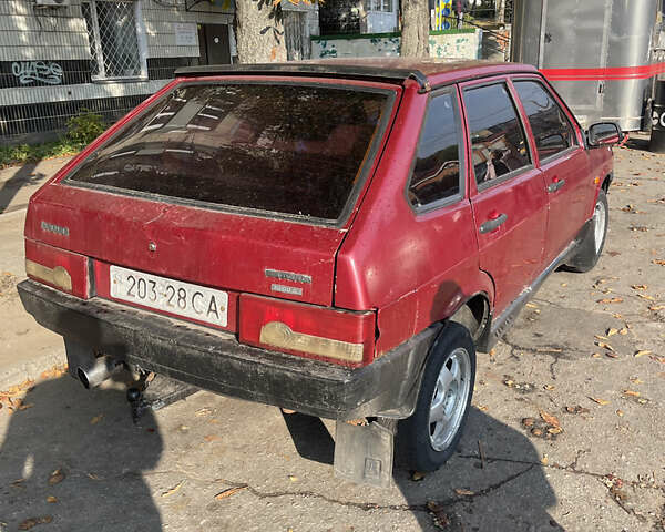 Красный ВАЗ 2109, объемом двигателя 1.5 л и пробегом 172 тыс. км за 850 $, фото 3 на Automoto.ua