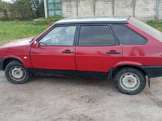 Красный ВАЗ 2109, объемом двигателя 1.5 л и пробегом 666 тыс. км за 607 $, фото 3 на Automoto.ua