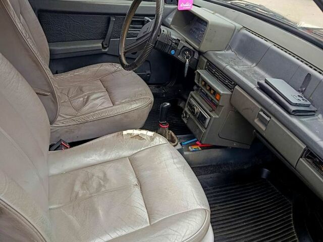 Красный ВАЗ 2109, объемом двигателя 1.5 л и пробегом 700 тыс. км за 1900 $, фото 7 на Automoto.ua