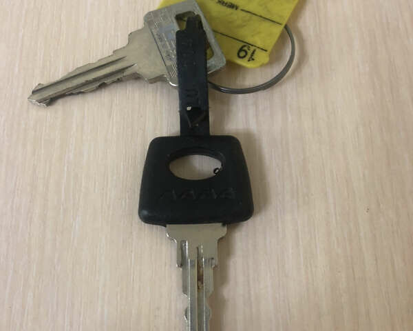 Красный ВАЗ 2109, объемом двигателя 1.3 л и пробегом 161 тыс. км за 2400 $, фото 18 на Automoto.ua