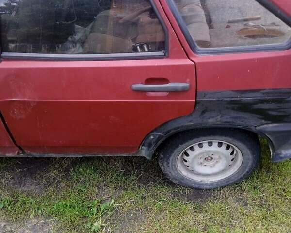 ВАЗ 2109 1994 в Тернополе на Automoto.ua Красный ВАЗ 2109, объемом двигателя 1.5 л и пробегом 134 тыс. км за 400 $, фото 6 на Automoto.ua