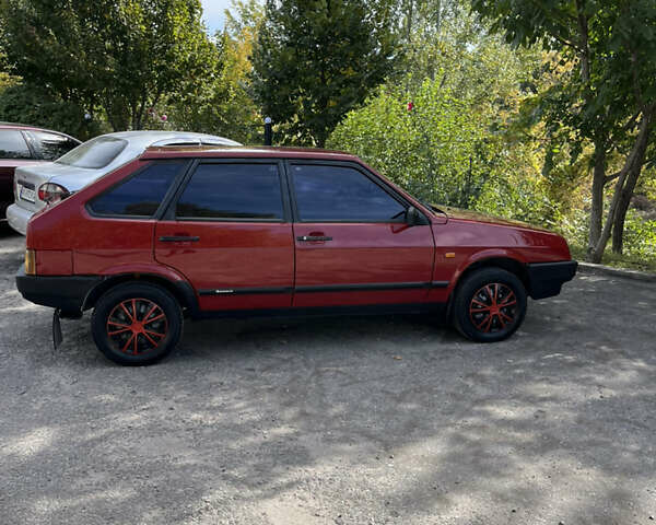 Красный ВАЗ 2109, объемом двигателя 1.5 л и пробегом 57 тыс. км за 2000 $, фото 8 на Automoto.ua