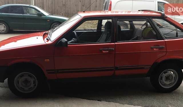 Красный ВАЗ 2109, объемом двигателя 1.3 л и пробегом 161 тыс. км за 2400 $, фото 19 на Automoto.ua