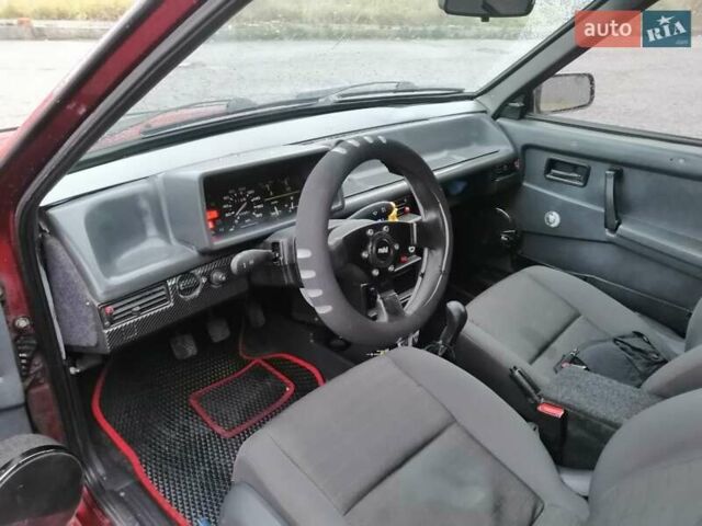 Червоний ВАЗ 2109, об'ємом двигуна 1.5 л та пробігом 141 тис. км за 1570 $, фото 2 на Automoto.ua