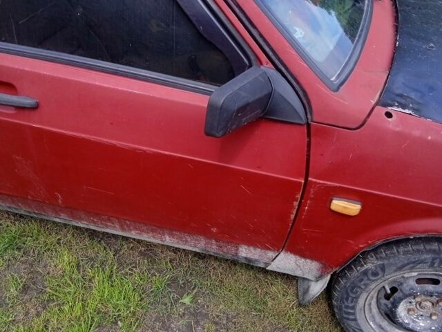 ВАЗ 2109 1994 в Тернополе на Automoto.ua Красный ВАЗ 2109, объемом двигателя 1.5 л и пробегом 134 тыс. км за 400 $, фото 3 на Automoto.ua