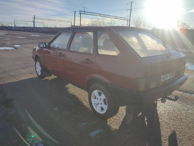 Червоний ВАЗ 2109, об'ємом двигуна 1.5 л та пробігом 185 тис. км за 850 $, фото 4 на Automoto.ua