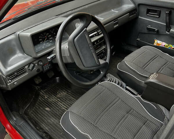 Красный ВАЗ 2109, объемом двигателя 1.3 л и пробегом 161 тыс. км за 2400 $, фото 35 на Automoto.ua
