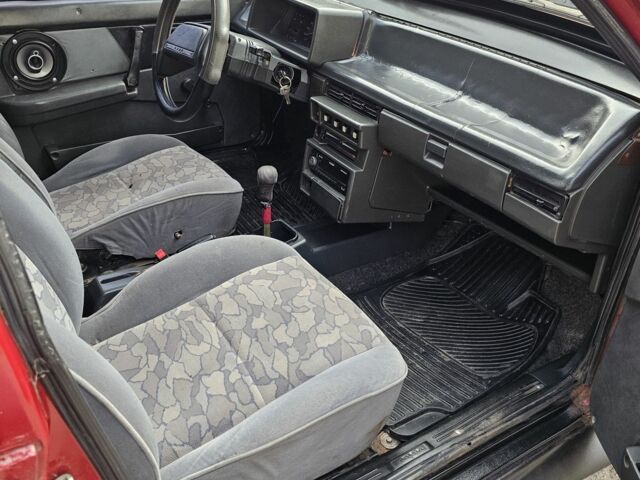 Красный ВАЗ 2109, объемом двигателя 1.5 л и пробегом 10 тыс. км за 850 $, фото 7 на Automoto.ua