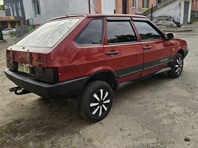 Красный ВАЗ 2109, объемом двигателя 1.5 л и пробегом 10 тыс. км за 850 $, фото 3 на Automoto.ua