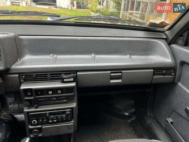 Красный ВАЗ 2109, объемом двигателя 1.3 л и пробегом 161 тыс. км за 2400 $, фото 38 на Automoto.ua