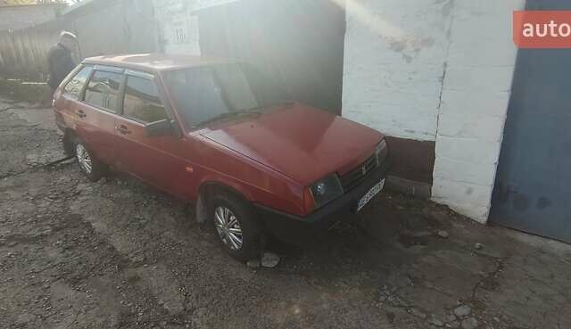 ВАЗ 2109 1994 у Дніпро (Дніпропетровську) на Automoto.ua Червоний ВАЗ 2109, об'ємом двигуна 1.29 л та пробігом 200 тис. км за 1200 $, фото 6 на Automoto.ua