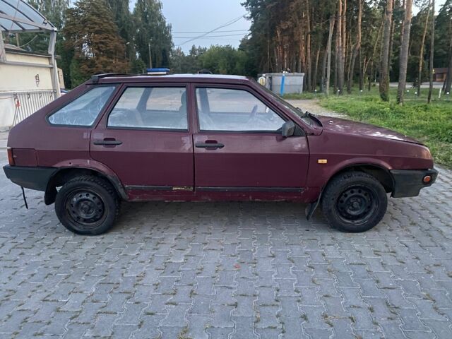 Красный ВАЗ 2109, объемом двигателя 1.5 л и пробегом 1 тыс. км за 700 $, фото 4 на Automoto.ua