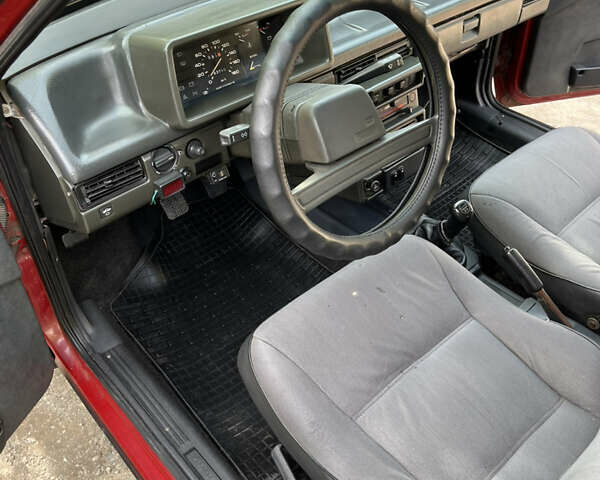 Красный ВАЗ 2109, объемом двигателя 1.5 л и пробегом 57 тыс. км за 2000 $, фото 18 на Automoto.ua