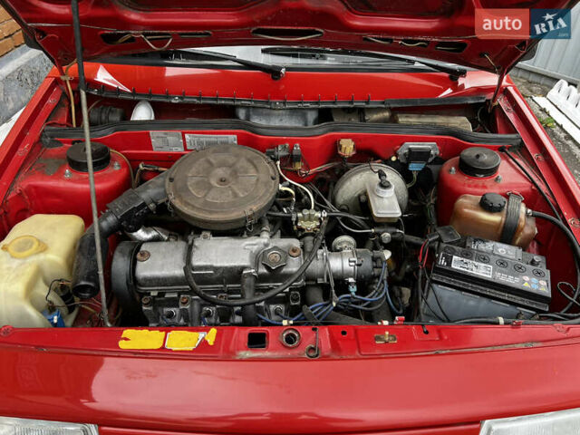 Красный ВАЗ 2109, объемом двигателя 1.3 л и пробегом 161 тыс. км за 2400 $, фото 5 на Automoto.ua