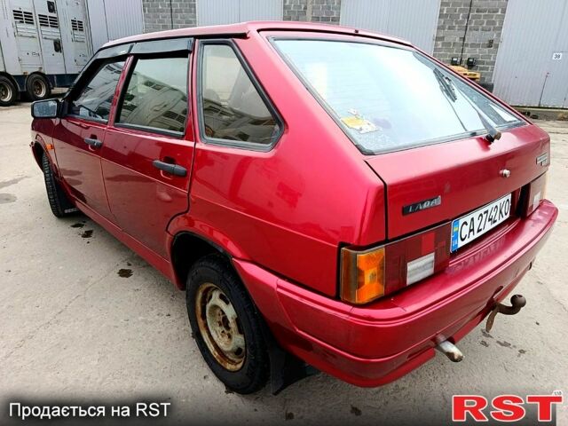 Красный ВАЗ 2109, объемом двигателя 1.5 л и пробегом 700 тыс. км за 1900 $, фото 6 на Automoto.ua