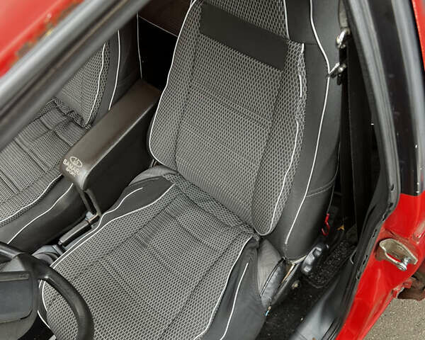 Красный ВАЗ 2109, объемом двигателя 1.3 л и пробегом 161 тыс. км за 2400 $, фото 37 на Automoto.ua