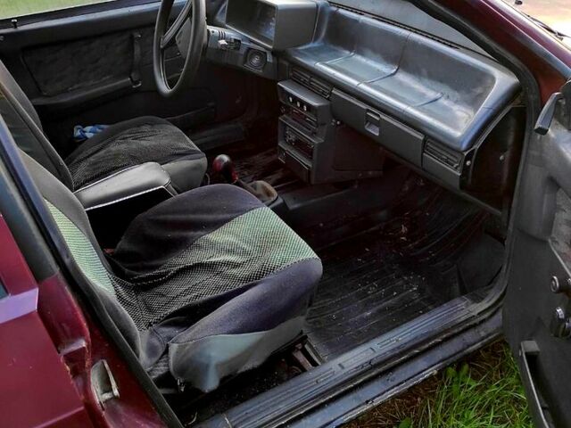Червоний ВАЗ 2109, об'ємом двигуна 1.5 л та пробігом 0 тис. км за 1300 $, фото 5 на Automoto.ua