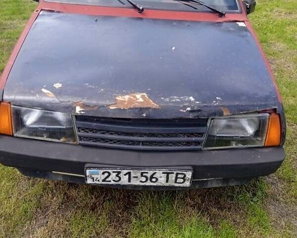 ВАЗ 2109 1994 в Тернополе на Automoto.ua Красный ВАЗ 2109, объемом двигателя 1.5 л и пробегом 134 тыс. км за 400 $, фото 3 на Automoto.ua