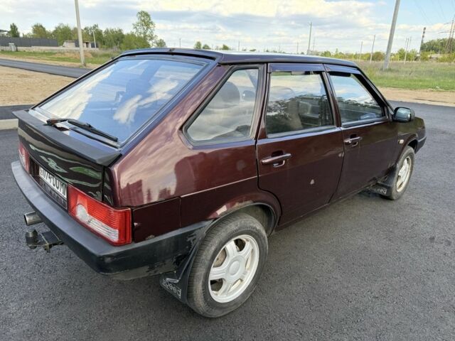 ВАЗ 2109 1994 в Чернигове на Automoto.ua Красный ВАЗ 2109, объемом двигателя 1.3 л и пробегом 1 тыс. км за 1200 $, фото 4 на Automoto.ua