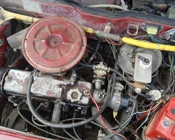 ВАЗ 2109 1994 в Тернополе на Automoto.ua Красный ВАЗ 2109, объемом двигателя 1.5 л и пробегом 134 тыс. км за 400 $, фото 4 на Automoto.ua