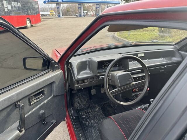 Червоний ВАЗ 2109, об'ємом двигуна 1.1 л та пробігом 195 тис. км за 800 $, фото 10 на Automoto.ua