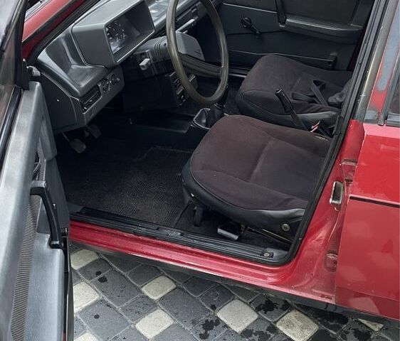 Красный ВАЗ 2109, объемом двигателя 1.5 л и пробегом 2 тыс. км за 750 $, фото 6 на Automoto.ua