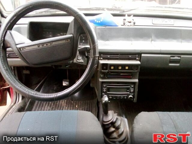 Красный ВАЗ 2109, объемом двигателя 1.3 л и пробегом 10 тыс. км за 480 $, фото 7 на Automoto.ua