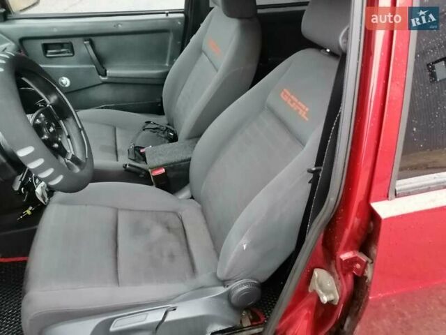 Червоний ВАЗ 2109, об'ємом двигуна 1.5 л та пробігом 141 тис. км за 1570 $, фото 1 на Automoto.ua