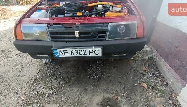 ВАЗ 2109 1994 у Дніпро (Дніпропетровську) на Automoto.ua Червоний ВАЗ 2109, об'ємом двигуна 1.29 л та пробігом 200 тис. км за 1200 $, фото 13 на Automoto.ua