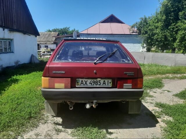 Красный ВАЗ 2109, объемом двигателя 1.5 л и пробегом 70 тыс. км за 841 $, фото 3 на Automoto.ua
