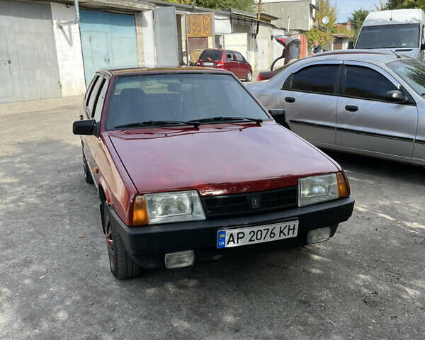 Красный ВАЗ 2109, объемом двигателя 1.5 л и пробегом 57 тыс. км за 2000 $, фото 4 на Automoto.ua