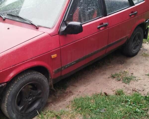 Червоний ВАЗ 2109, об'ємом двигуна 1.1 л та пробігом 45 тис. км за 850 $, фото 3 на Automoto.ua