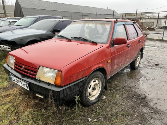 Красный ВАЗ 2109, объемом двигателя 1.5 л и пробегом 60 тыс. км за 759 $, фото 1 на Automoto.ua