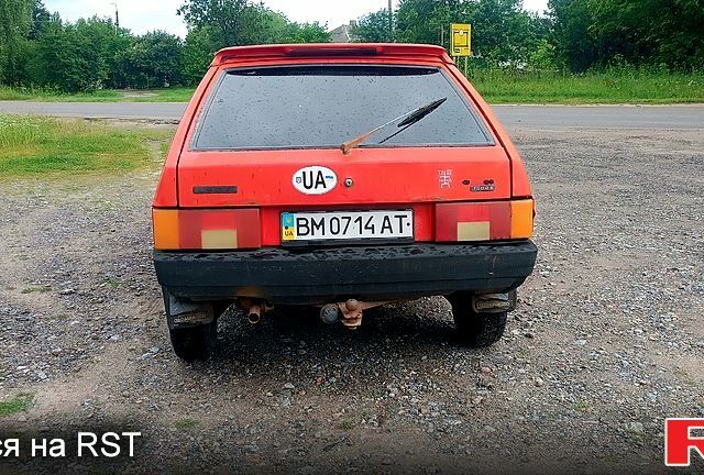 Красный ВАЗ 2109, объемом двигателя 1.5 л и пробегом 110 тыс. км за 1000 $, фото 2 на Automoto.ua