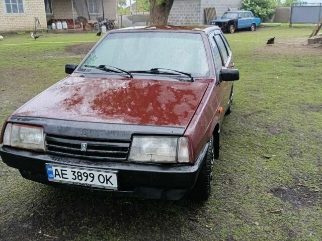 Красный ВАЗ 2109, объемом двигателя 0 л и пробегом 280 тыс. км за 948 $, фото 3 на Automoto.ua