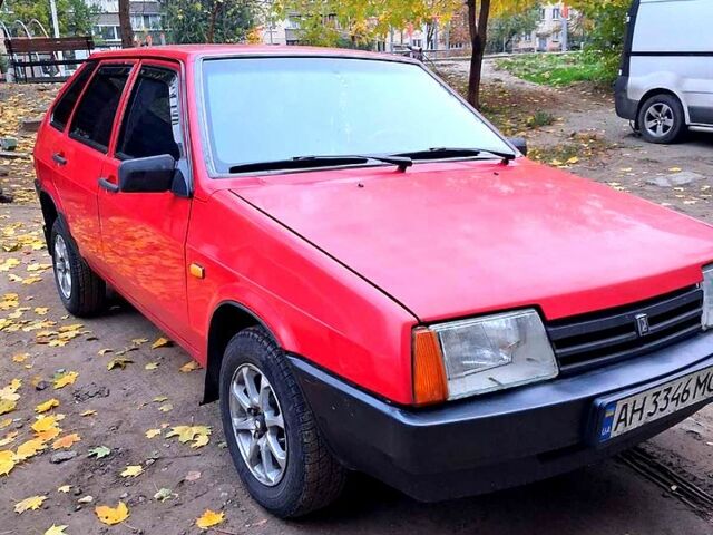 ВАЗ 2109 1995 в Днепре (Днепропетровске) на Automoto.ua Красный ВАЗ 2109, объемом двигателя 1.5 л и пробегом 247 тыс. км за 1050 $, фото 1 на Automoto.ua