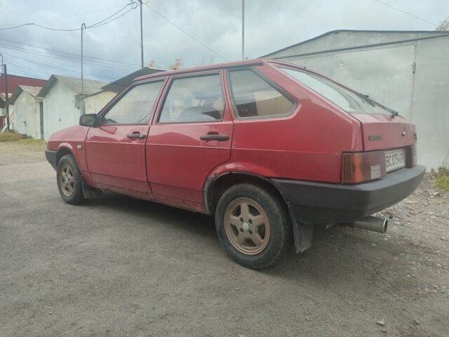 ВАЗ 2109 1995 у Дрогобичі на Automoto.ua Червоний ВАЗ 2109, об'ємом двигуна 1.5 л та пробігом 150 тис. км за 650 $, фото 1 на Automoto.ua