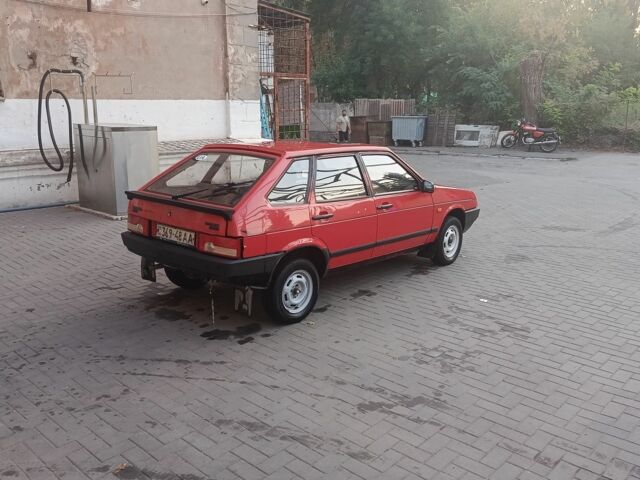 Красный ВАЗ 2109, объемом двигателя 1.3 л и пробегом 1 тыс. км за 958 $, фото 2 на Automoto.ua
