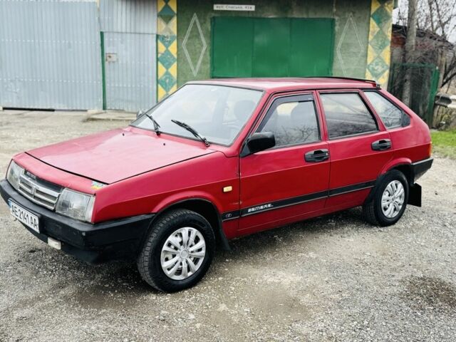 Красный ВАЗ 2109, объемом двигателя 0 л и пробегом 175 тыс. км за 1100 $, фото 2 на Automoto.ua