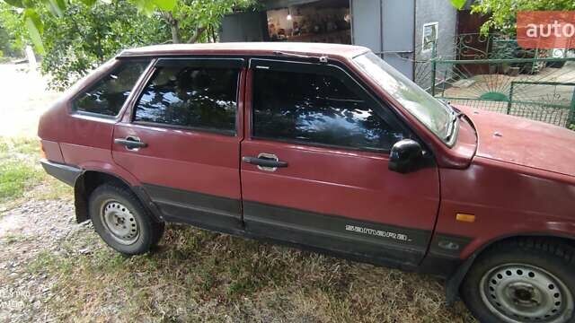 Красный ВАЗ 2109, объемом двигателя 1.5 л и пробегом 111 тыс. км за 1200 $, фото 9 на Automoto.ua