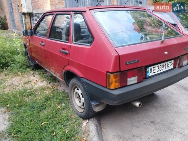 Красный ВАЗ 2109, объемом двигателя 1.5 л и пробегом 220 тыс. км за 1300 $, фото 5 на Automoto.ua