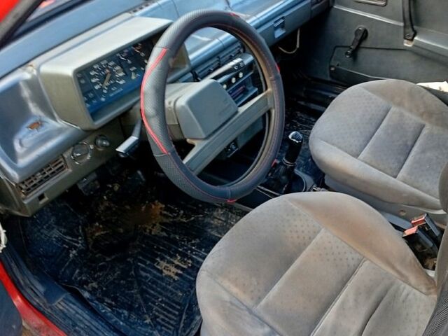Красный ВАЗ 2109, объемом двигателя 1.5 л и пробегом 0 тыс. км за 710 $, фото 4 на Automoto.ua
