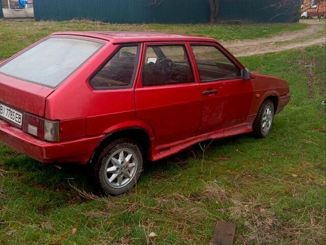 Красный ВАЗ 2109, объемом двигателя 1.5 л и пробегом 205 тыс. км за 500 $, фото 2 на Automoto.ua