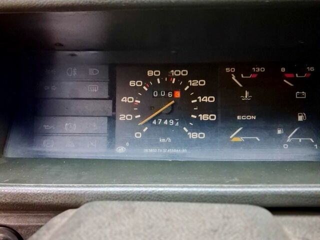 ВАЗ 2109 1995 в Днепре (Днепропетровске) на Automoto.ua Красный ВАЗ 2109, объемом двигателя 1.5 л и пробегом 247 тыс. км за 1050 $, фото 9 на Automoto.ua