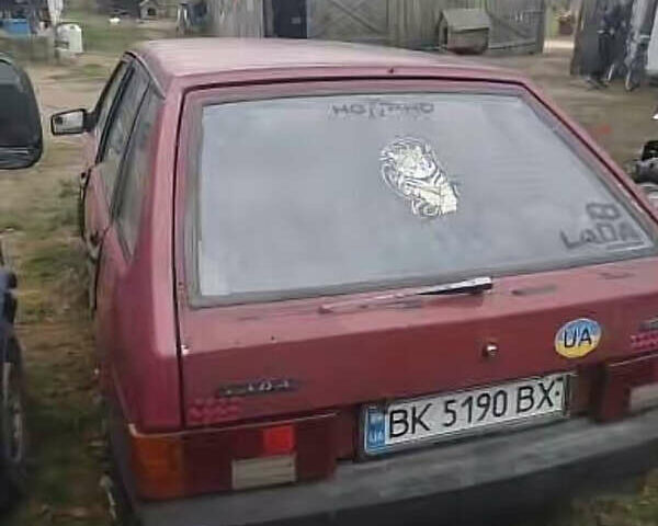 Красный ВАЗ 2109, объемом двигателя 1.29 л и пробегом 65 тыс. км за 400 $, фото 5 на Automoto.ua