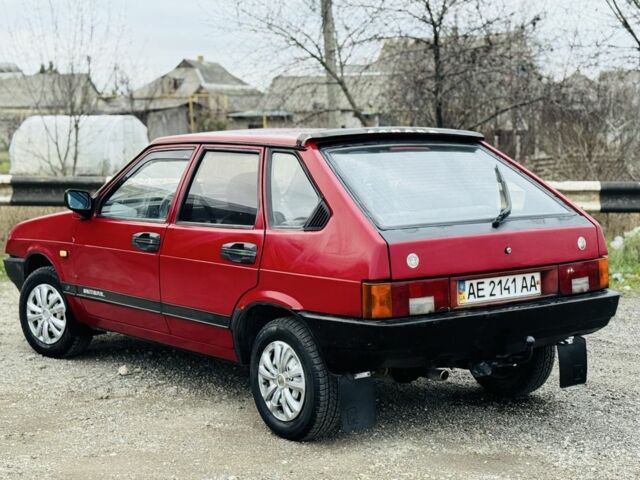 Красный ВАЗ 2109, объемом двигателя 0 л и пробегом 175 тыс. км за 1100 $, фото 6 на Automoto.ua