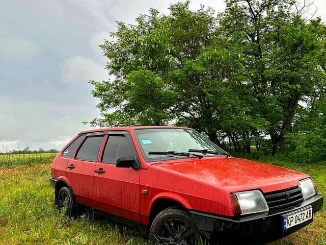 Красный ВАЗ 2109, объемом двигателя 1.5 л и пробегом 100 тыс. км за 1300 $, фото 1 на Automoto.ua
