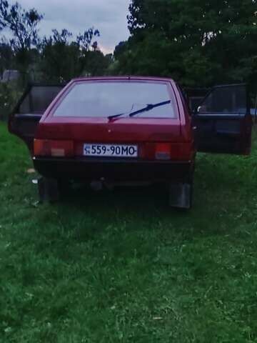 Красный ВАЗ 2109, объемом двигателя 1.5 л и пробегом 390 тыс. км за 700 $, фото 3 на Automoto.ua