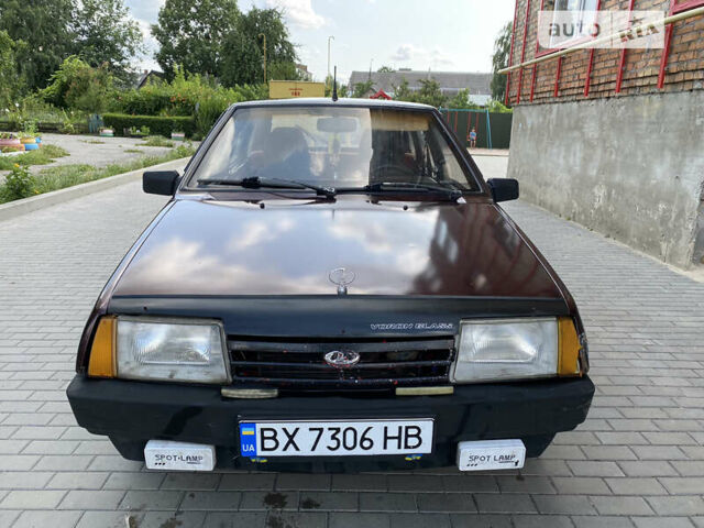 Красный ВАЗ 2109, объемом двигателя 1.5 л и пробегом 326 тыс. км за 1000 $, фото 9 на Automoto.ua