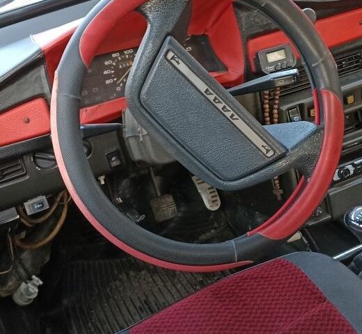 Красный ВАЗ 2109, объемом двигателя 1.5 л и пробегом 333 тыс. км за 495 $, фото 7 на Automoto.ua